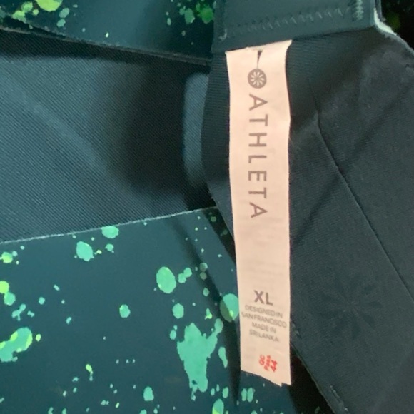 Athleta Reversible Crossover Sport Bra - Picture 4 of 7